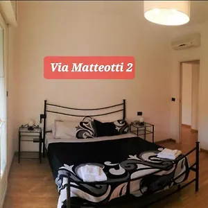 Via Matteotti & Via Carracci Bologna