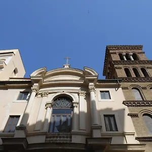  Apartment Domus Trilussa