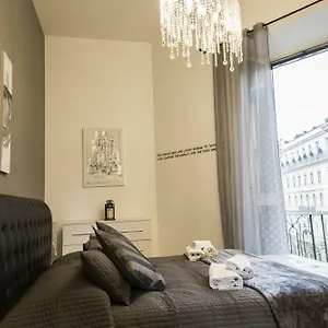 Apartment Nazionale 221 Luxury, Rom