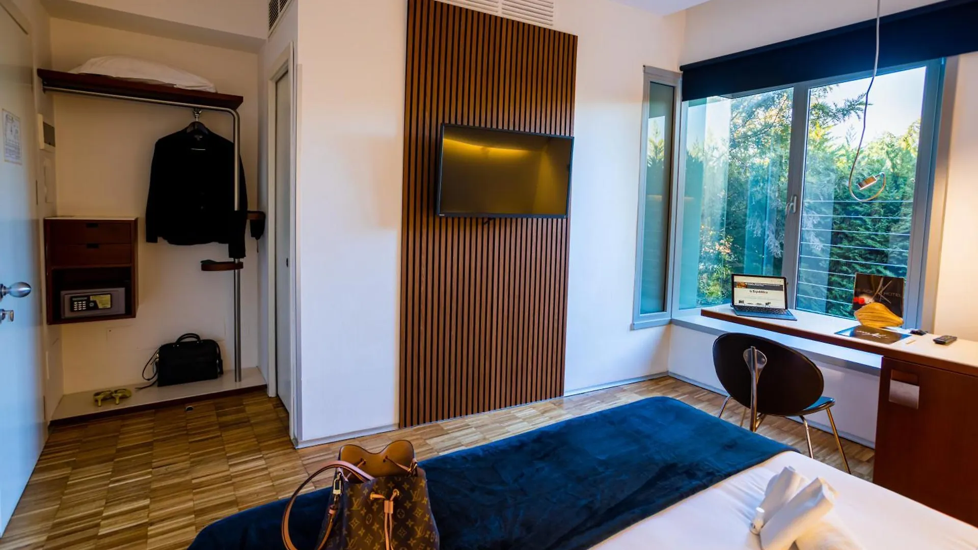 Black Hotel Rome